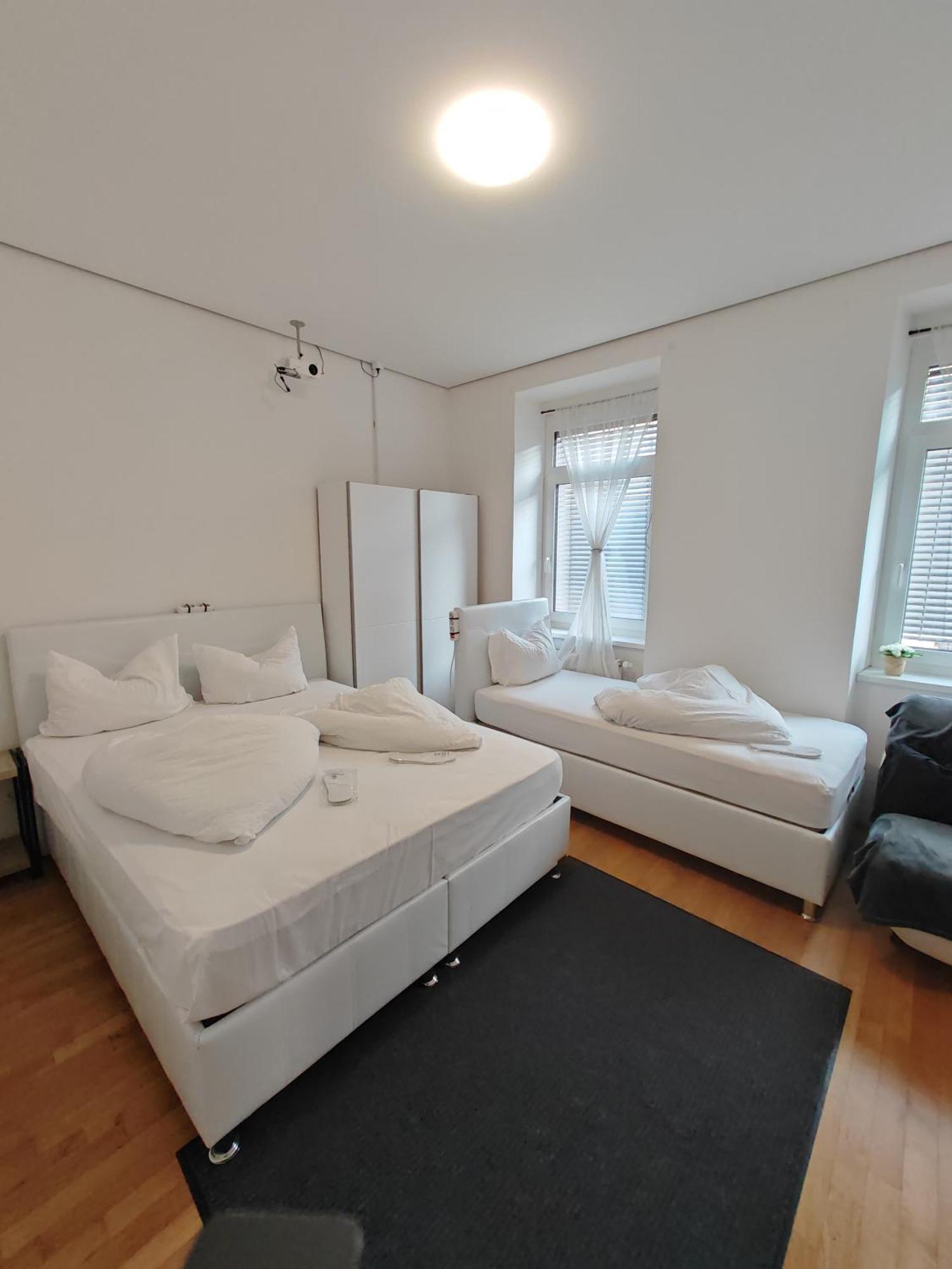 Abai Apartments 1140 Only Www-On-Line-Check-In & Selfservice Wien Eksteriør billede