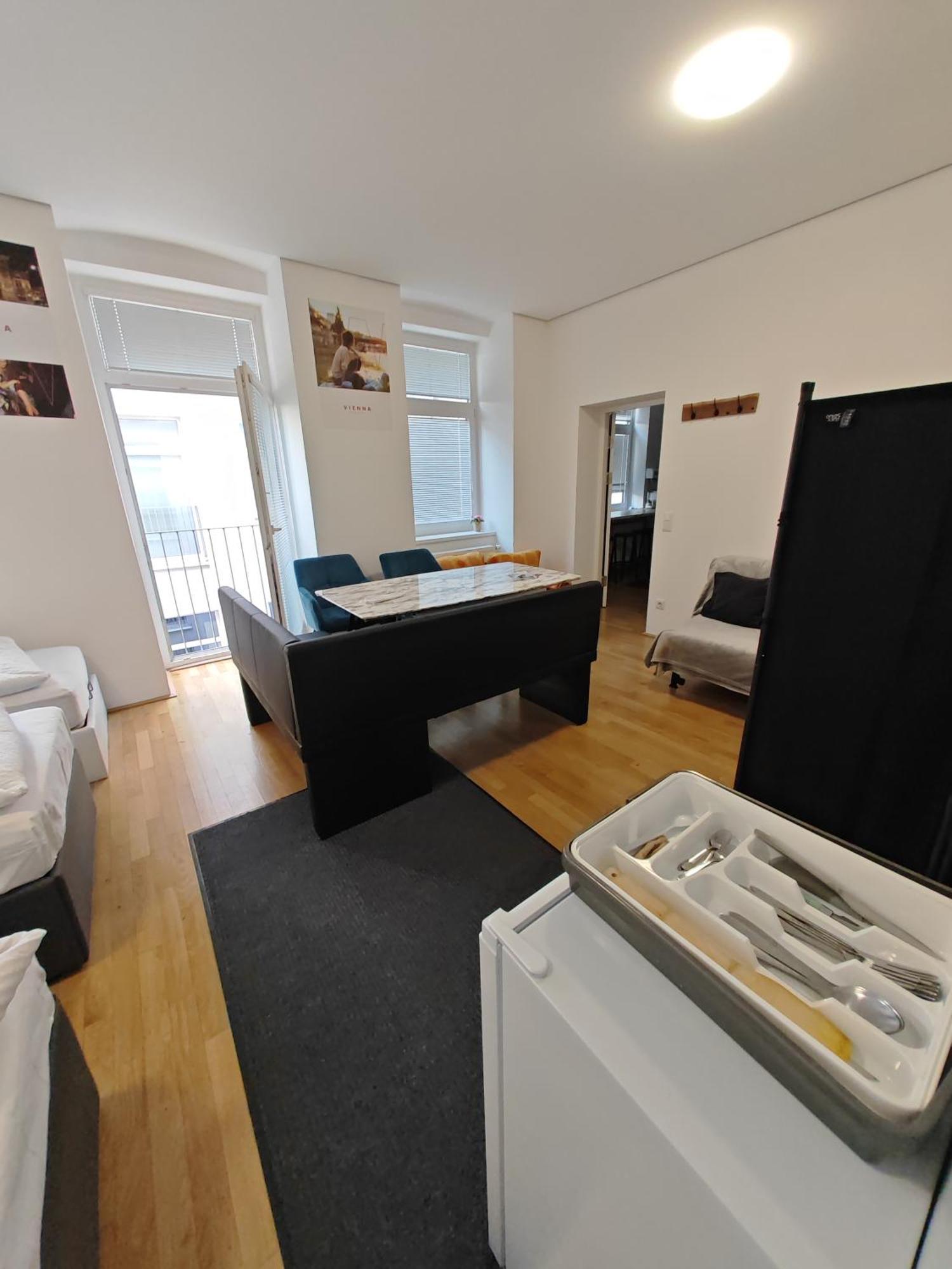 Abai Apartments 1140 Only Www-On-Line-Check-In & Selfservice Wien Eksteriør billede